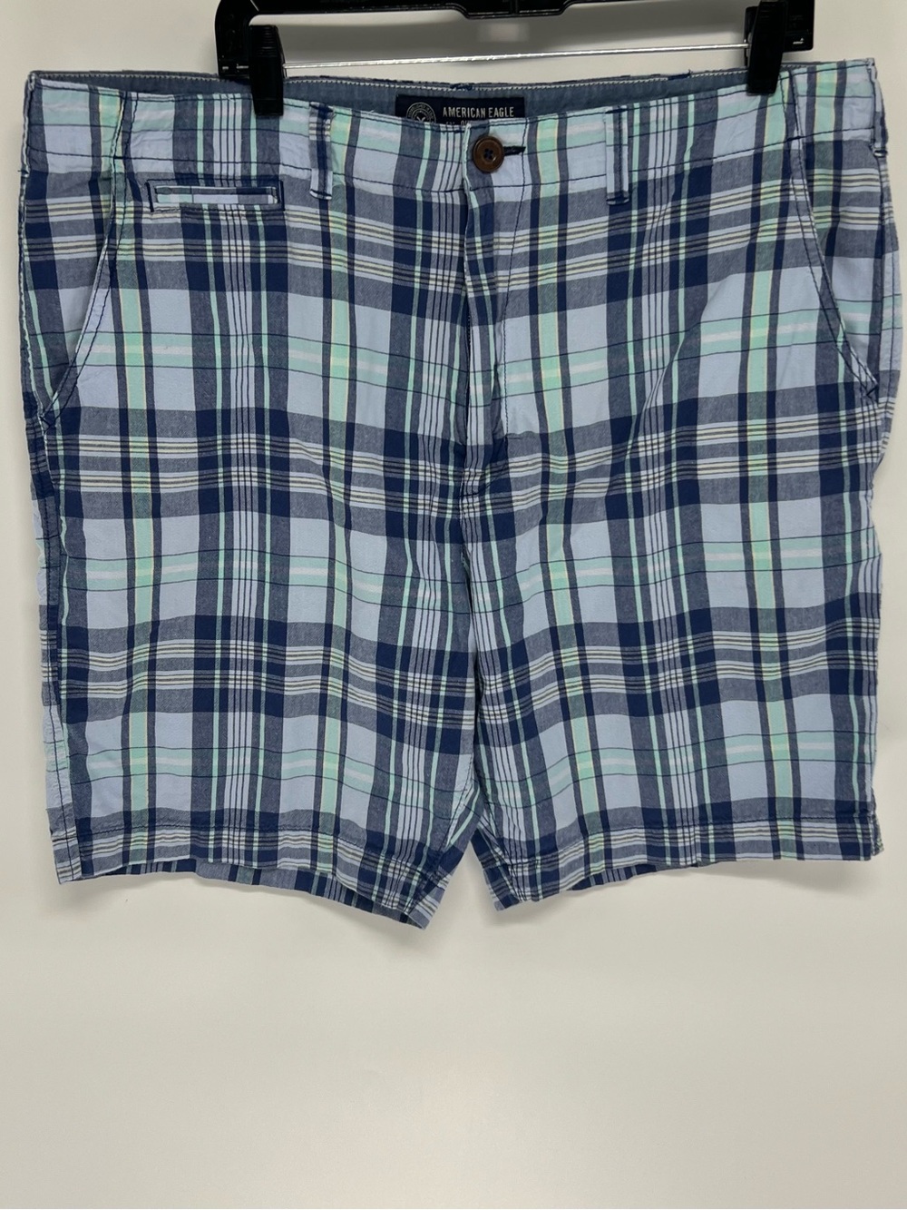 American eagle plaid chino shorts men’s 38